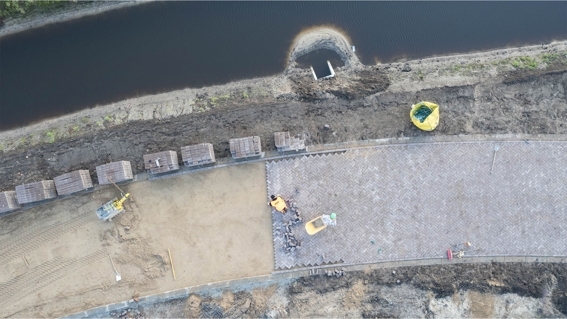 Aanleg-rotonde-vlijmen-nieuwkuijk_0008_DJI_0389