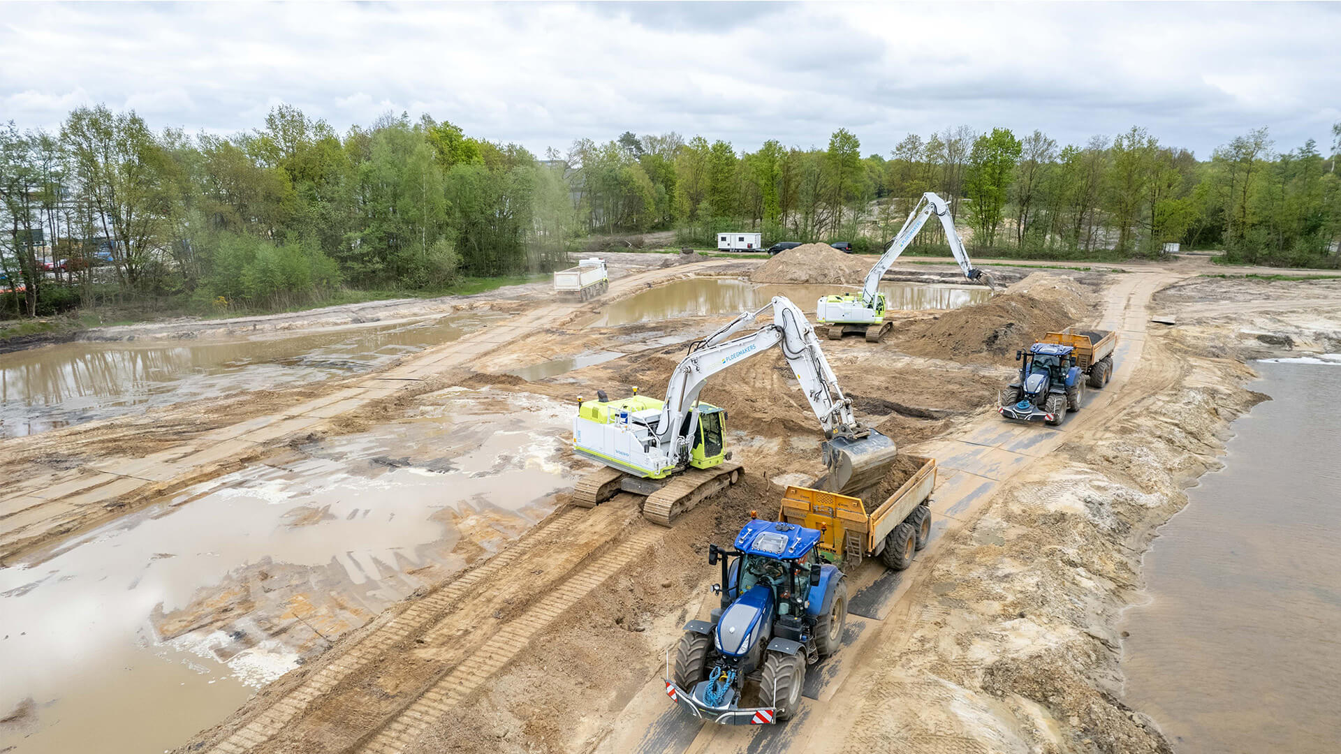 Vissers-Ploegmakers-Herinichting-Oeffeltse-Raam_0001_DJI_0941