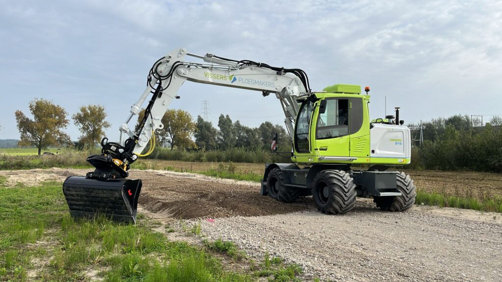 Liebherr 916 aan het werk, Vissers Ploegmakers
